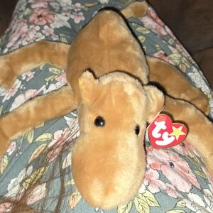 Ty Beanie Baby Brown Camel "Humphery" Plush with Tag
